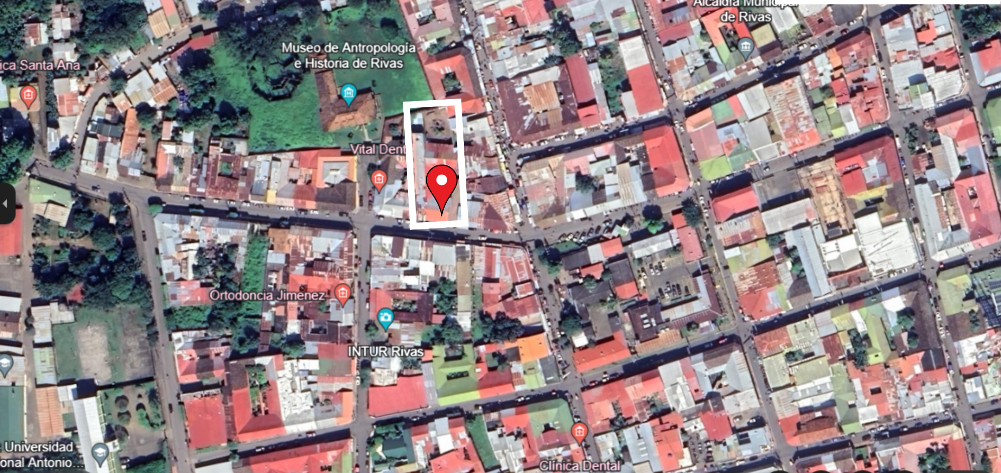 Colonial house in the center of Rivas City