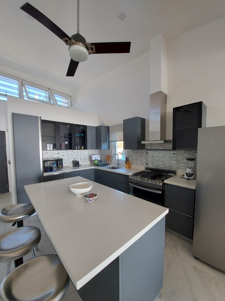 Upscale 3BD condo at Center of San Juan del Sur bay - Image 10